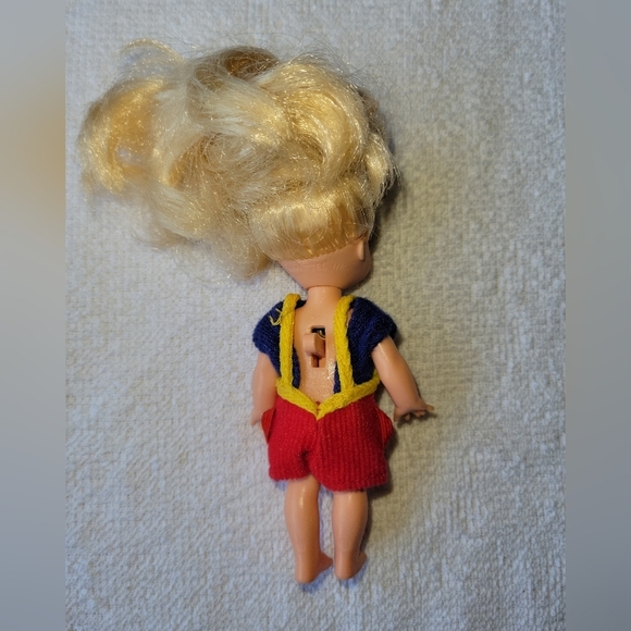 Barbie's Little  Sister Kelly - Picture 5 of 11